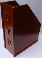 Revistero de madera lomo angosto personalizado